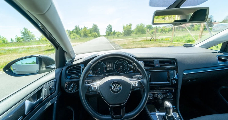 Volkswagen Golf cena 45000 przebieg: 142000, rok produkcji 2014 z Wrocław małe 56